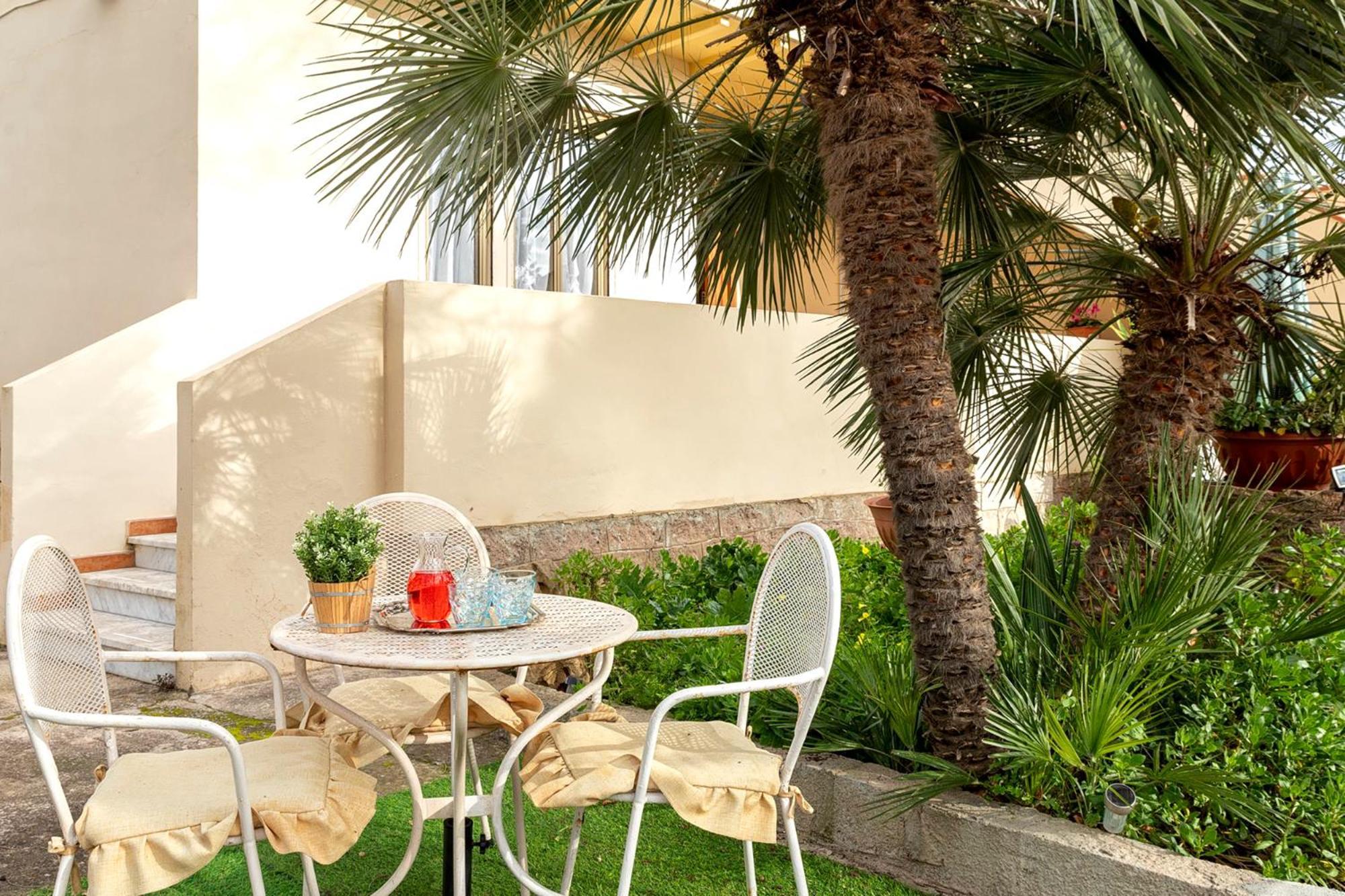 Villa Le Dune A Few Steps From The Sandy Beach Of Maria Pia 알게로 외부 사진